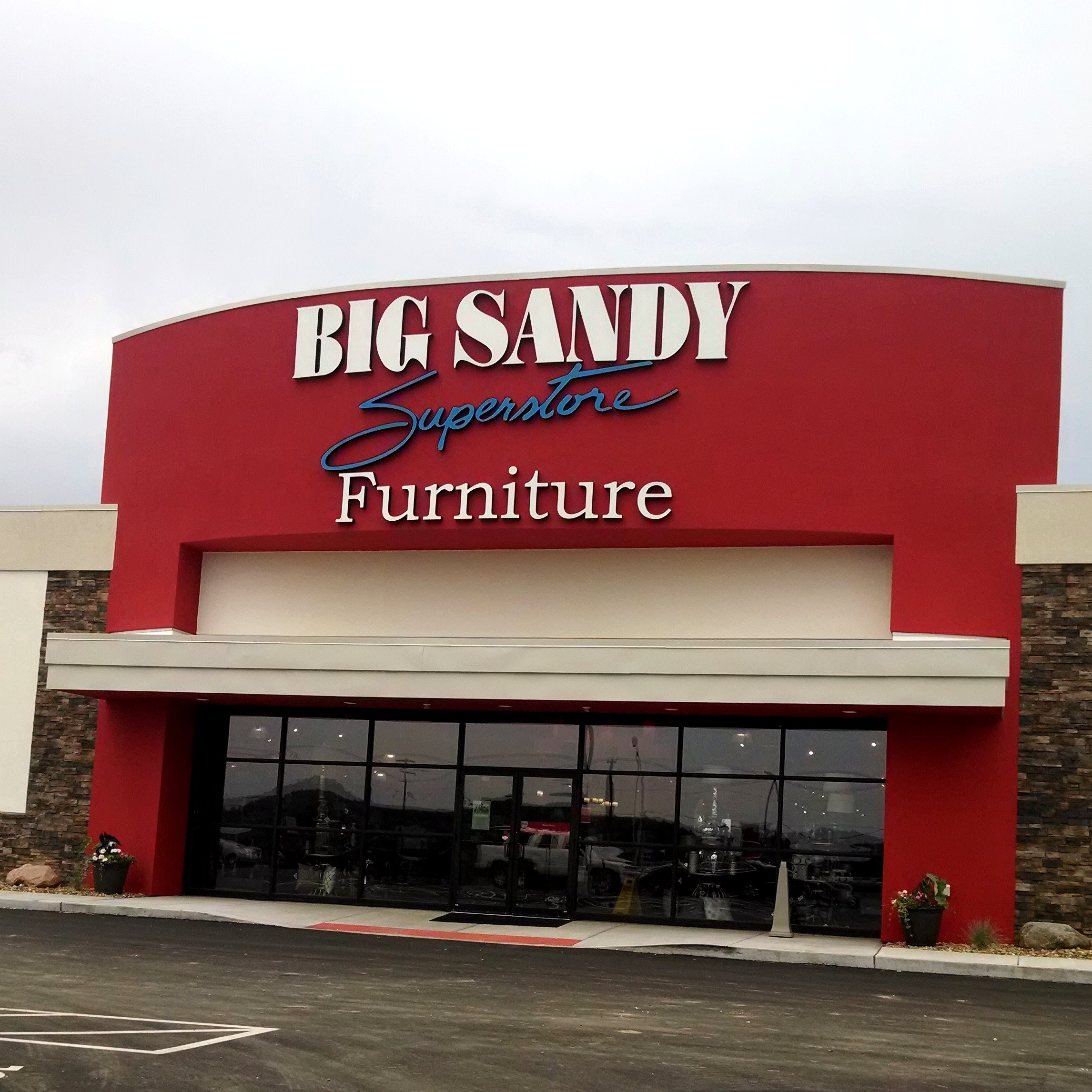 Big Sandy Suerstore - Lancaster
