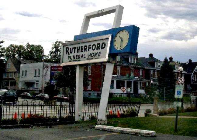 Rutherford Damaged (3)
